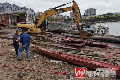 洪江市托口镇集中拆除涉渔“三无”船舶 守护清江湖渔业生态